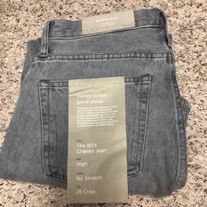 Brand new- never worn 90s cheeky jeans, ankle length